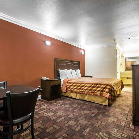 Econo Lodge Pico Rivera Kültér fotó